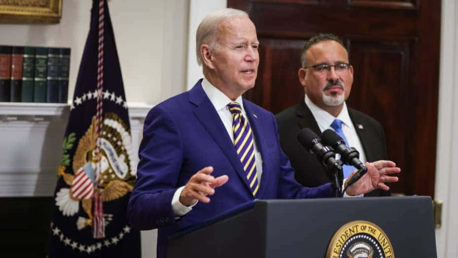 Supreme Court Weighs Biden’s Plan to Cancel $400 Billion in Student Debt