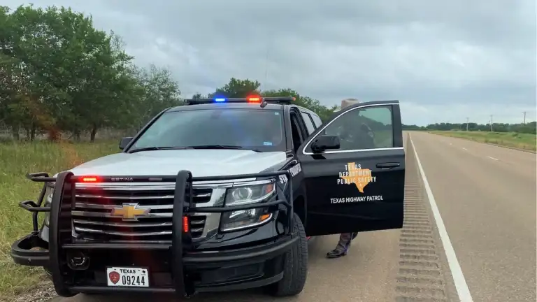 Texas Department of Public Safety partnered with the Austin Police Department invade the departure of deadly drugs and weapons going to Mexico.