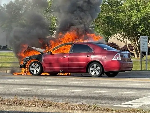 Sunland-Tujunga Residents Fears That An Arsonist Is Behind The Series Of Car Fires.