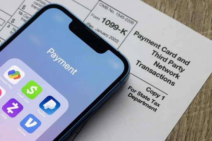 Cash App Payments: New IRS Tax Rule Lowers Minimum Reporting Threshold From $20,000 To $600