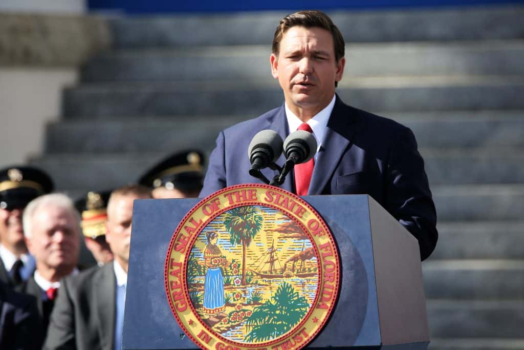 DeSantis Signs Teacher Pay Raises