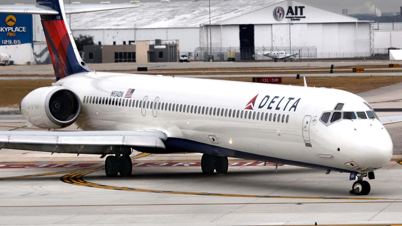 Tragic Incident at San Antonio Airport: Worker “Ingested” into Delta Plane Engine