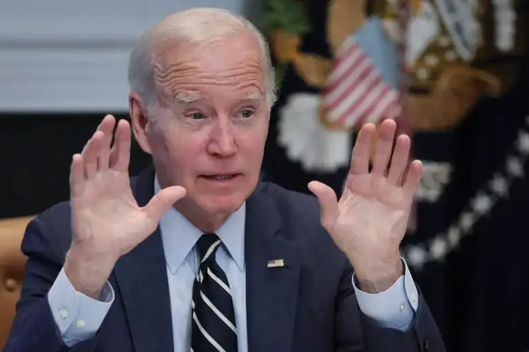 Biden rejects a bill repealing the student loan forgiveness program