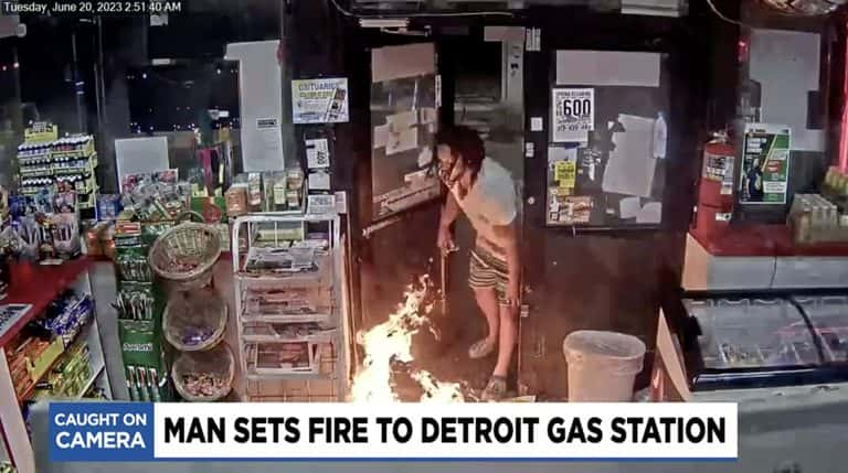 Detroit Man sets Gas Station on Fire