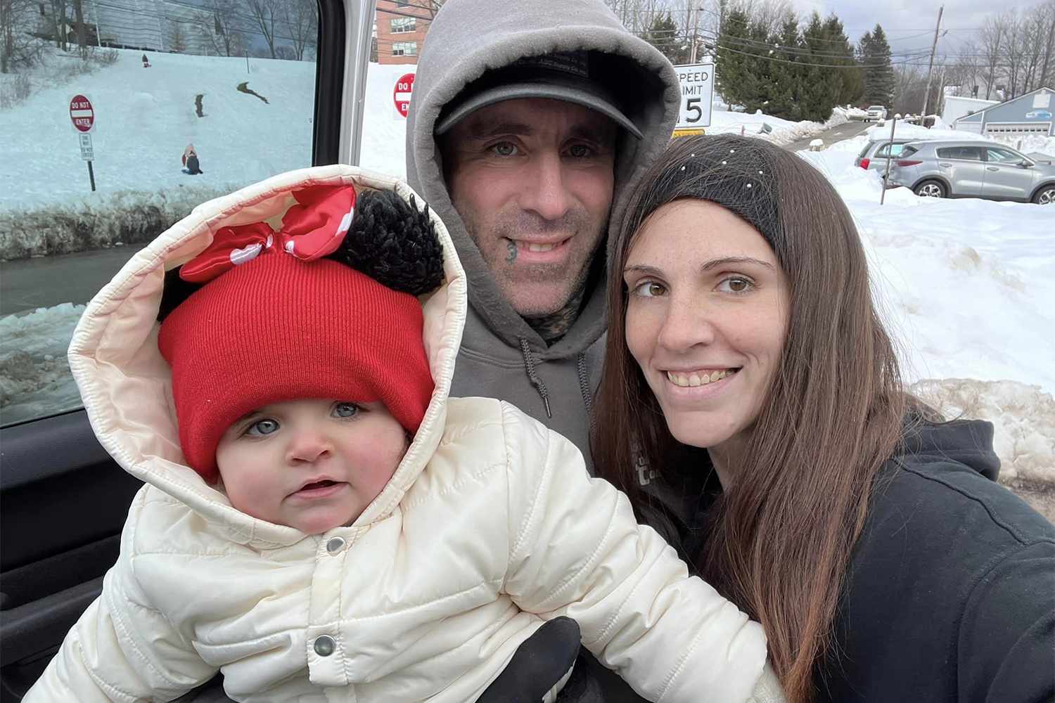 New Hampshire Man Killed His Girlfriend And 1-Year-Old Daughter Before Killing Himself(Photo: People)