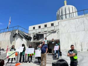 Oregon Immigrants Demand The Passing Of Bill To Avail SNAP Benefits Given By The State 