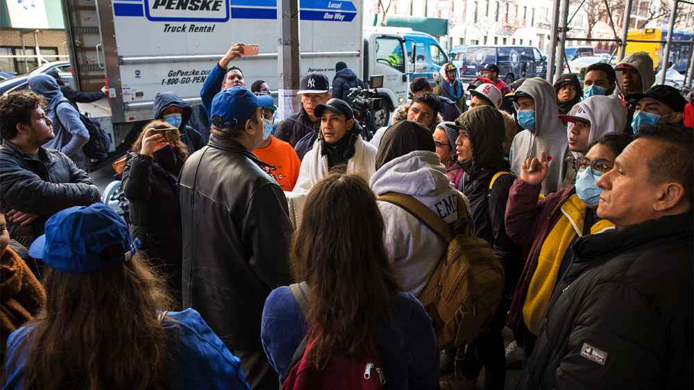 Illegal Migrants in NYC Surpass Local Homeless Population