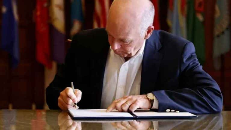 Governor Signs Budget Bill