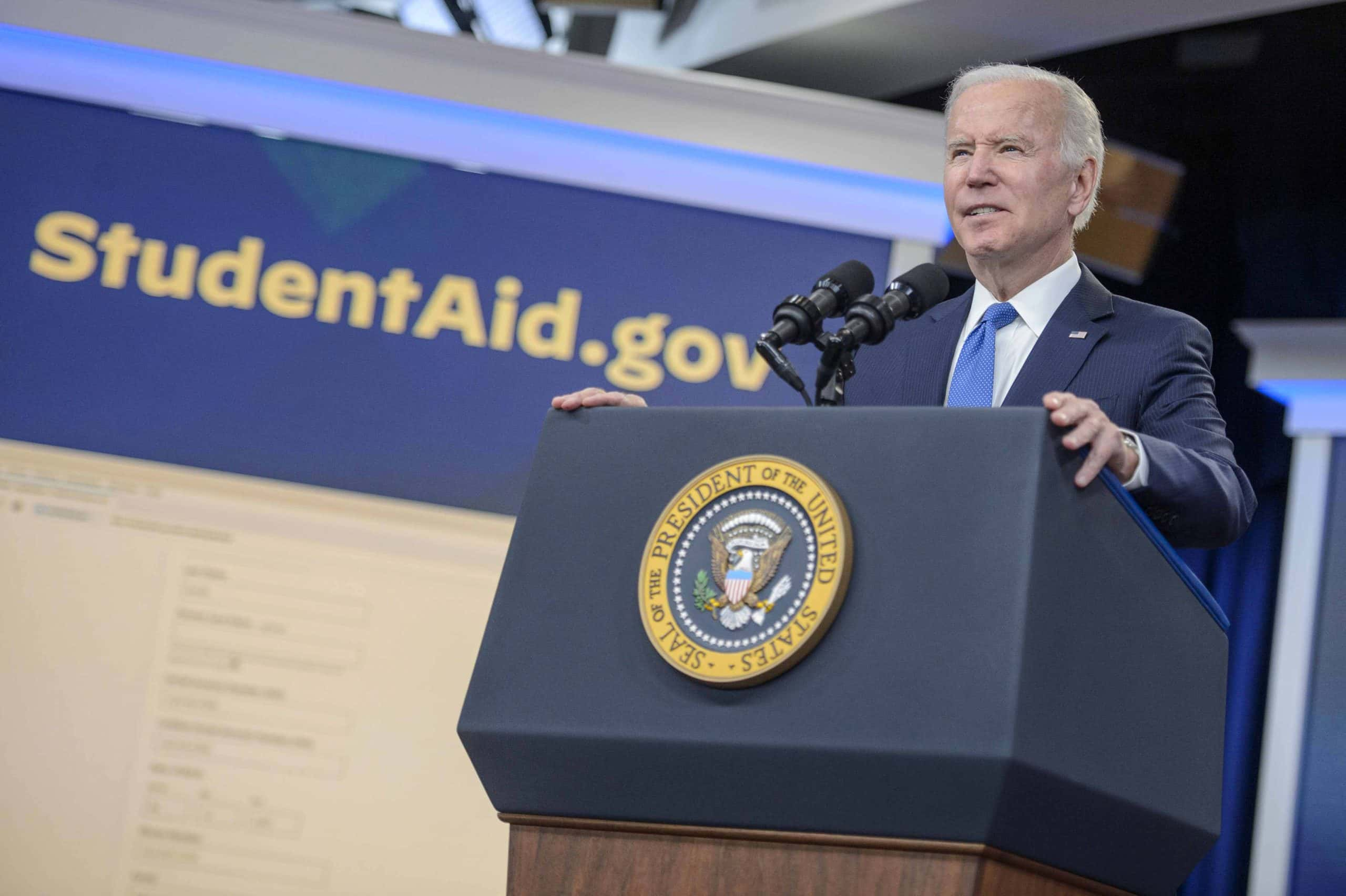 Joe Biden will waive $39 billion in student loan debt- In California, who is eligible for assistance?