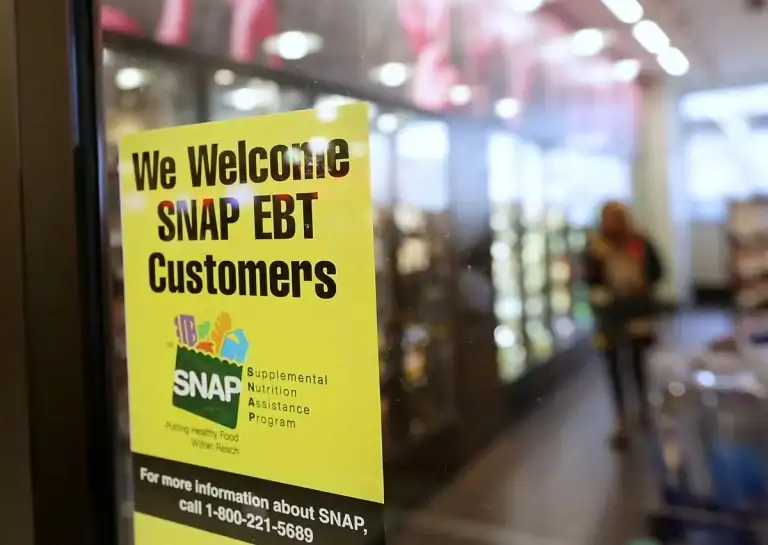 Legislators urge the government to monitor what people purchase using SNAP benefits