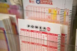 How The Powerball Winner Can Get More Than $330 Million? – Here’s The Two Options To Choose 