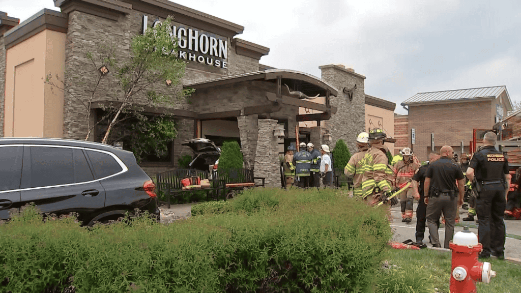 Longhorn Steakhouse Car Crash