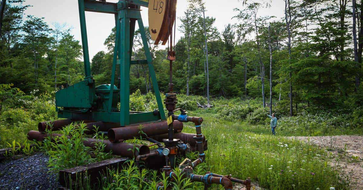  Abandoned Oil and Gas Wells