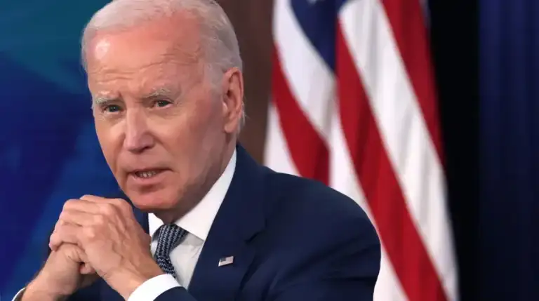 Grassley publishes a confidential FBI report on charges of bribery against Biden