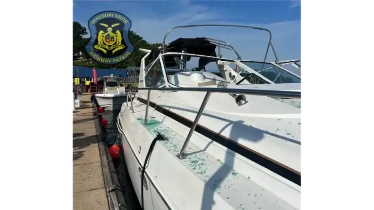 Boat crash on Lake of the Ozarks leaves 16 people injured