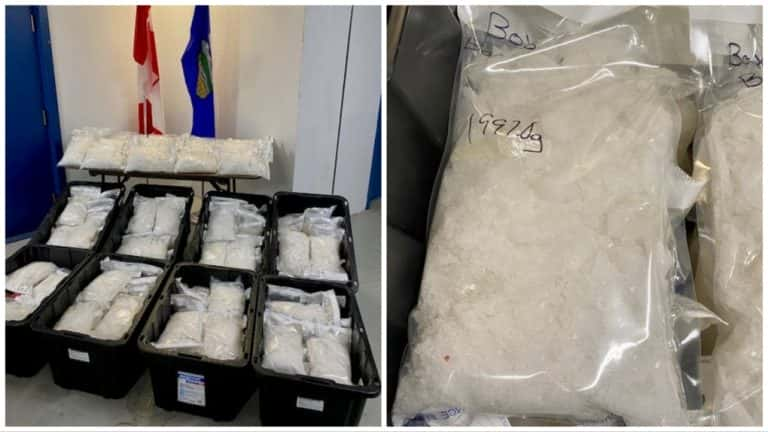 Prosecutors claim that 850 pounds of cocaine were found during an attempted cross-border smuggling