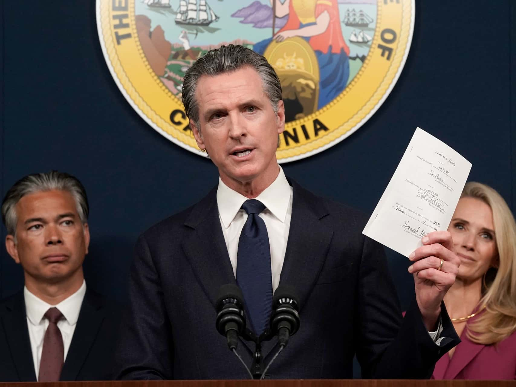 Gavin Christopher Newsom Backs Groundbreaking Climate Risk