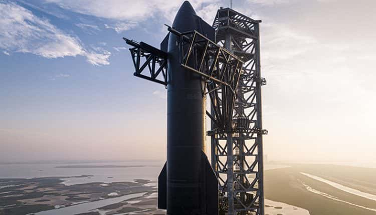 NASA Upgrades Mobile Launcher 1 For Artemis II And Is Building Mobile ...