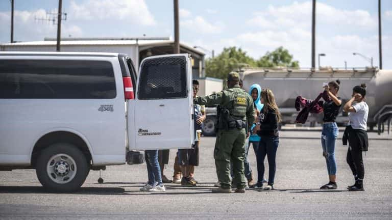 Arrival of the 14th busload of refugees from Texas; no word from the city on housing expenses