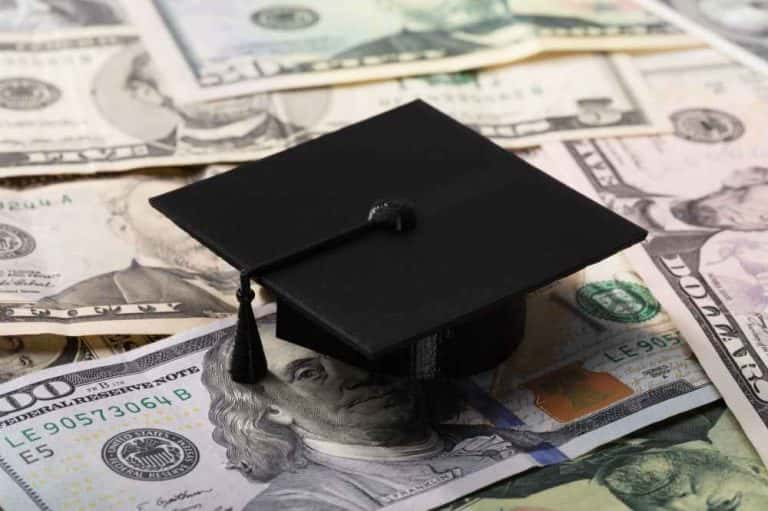 Parents Empower Students to Avoid College Debt