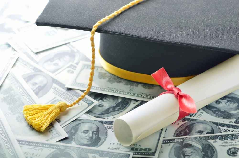 Resumption of Student Loan Payments Sparks Concerns