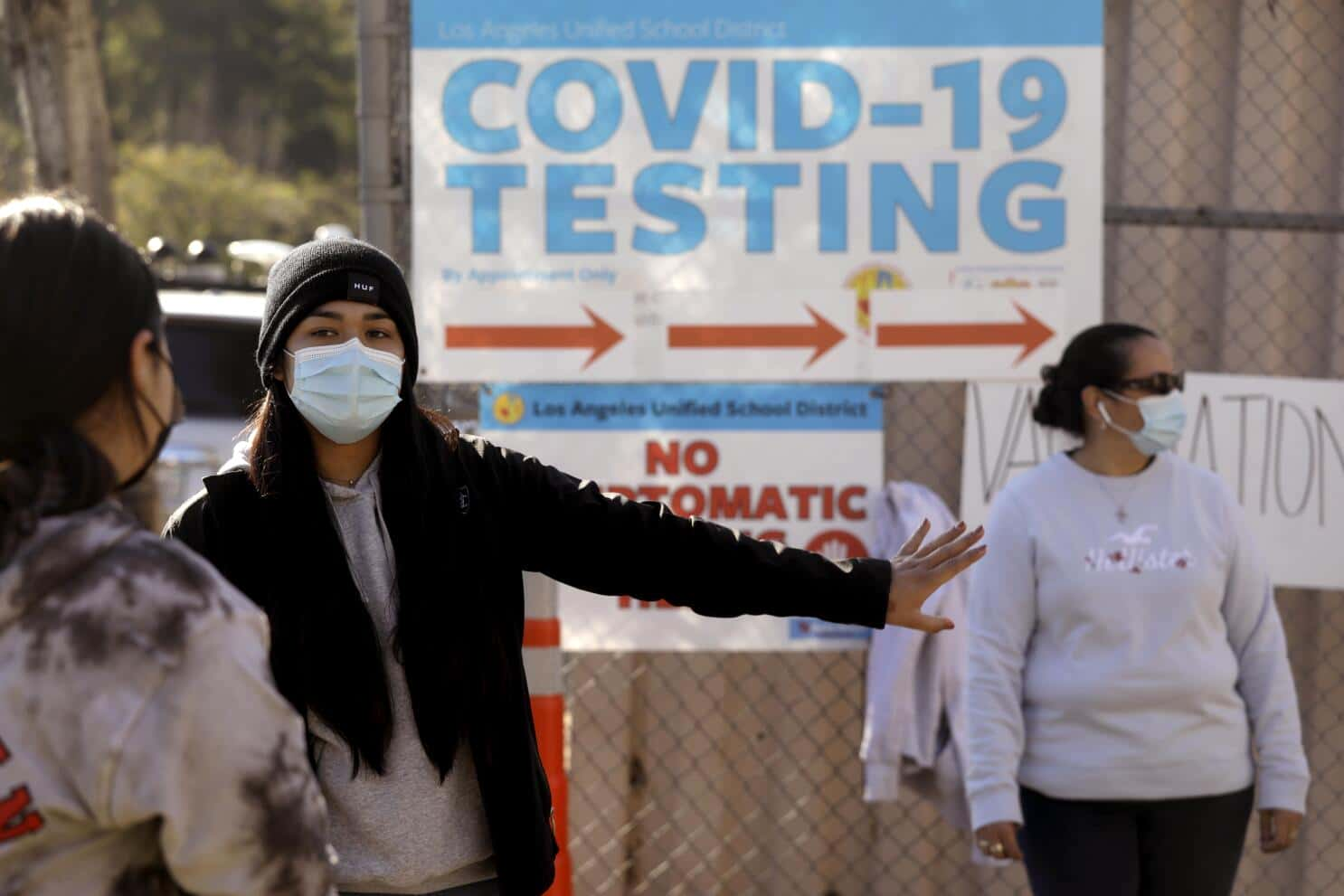 Los Angeles Unified School District Reverses COVID-19 Vaccine Mandate