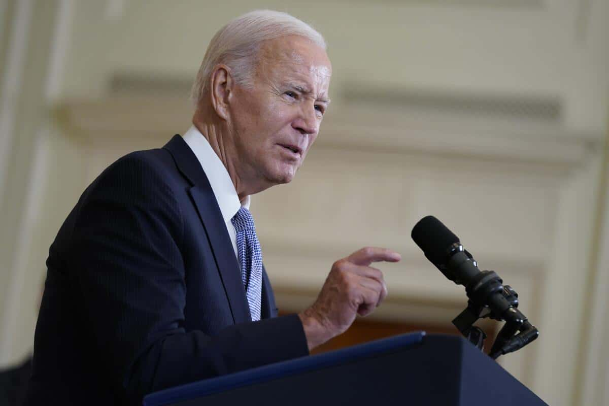 Joe Biden Books Struggle in Market 