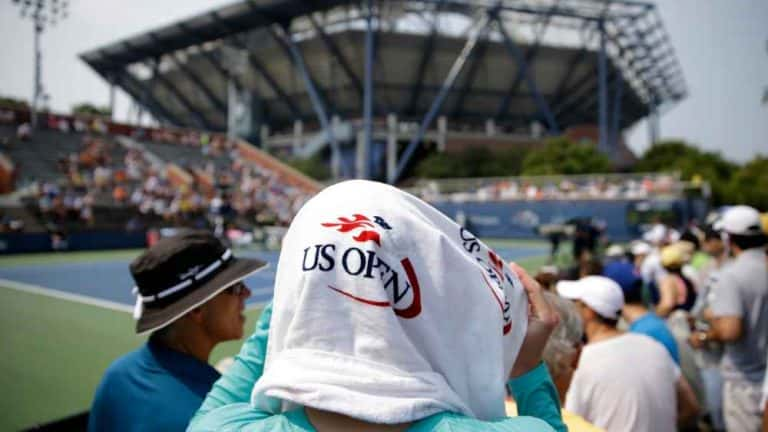 Grand Slam Tournaments Face Sweltering Heat Challenges