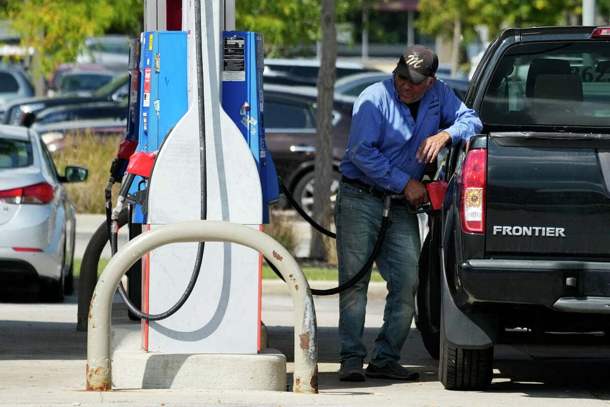 Michigan Gas Prices Drop Significantly Over the Past Weeks