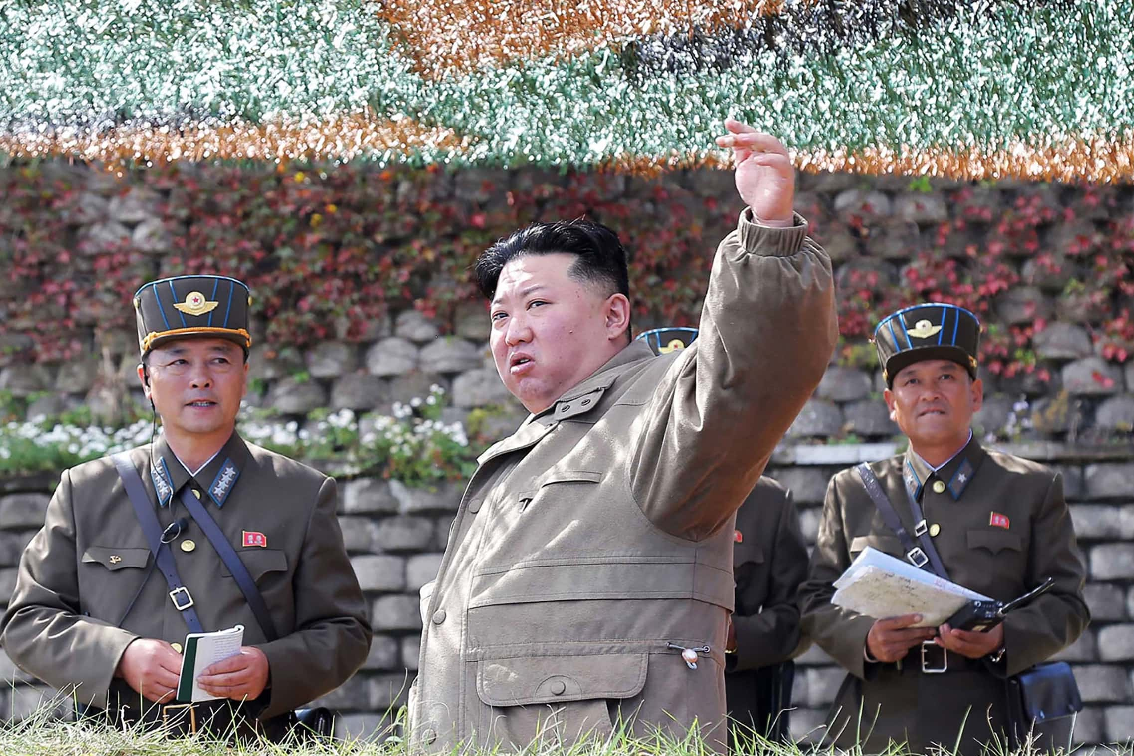 North Korea Kim Jong Un Sends Over 1,000 Shipments Of Military Supplies ...