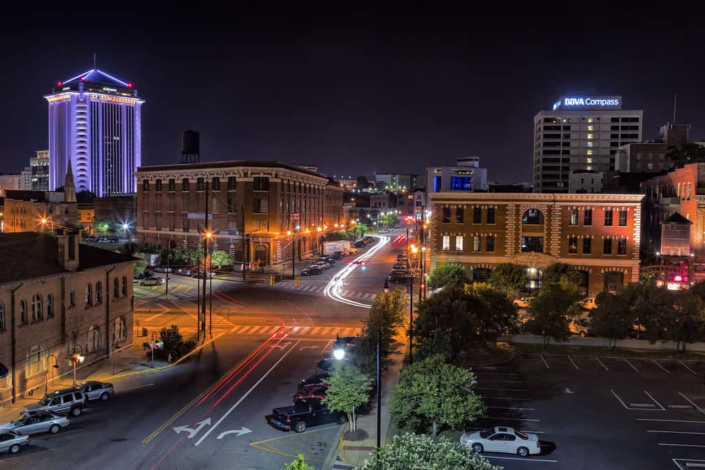 Most Dangerous Cities In Alabama To Avoid Wandering At Night Following Increasing Crimes