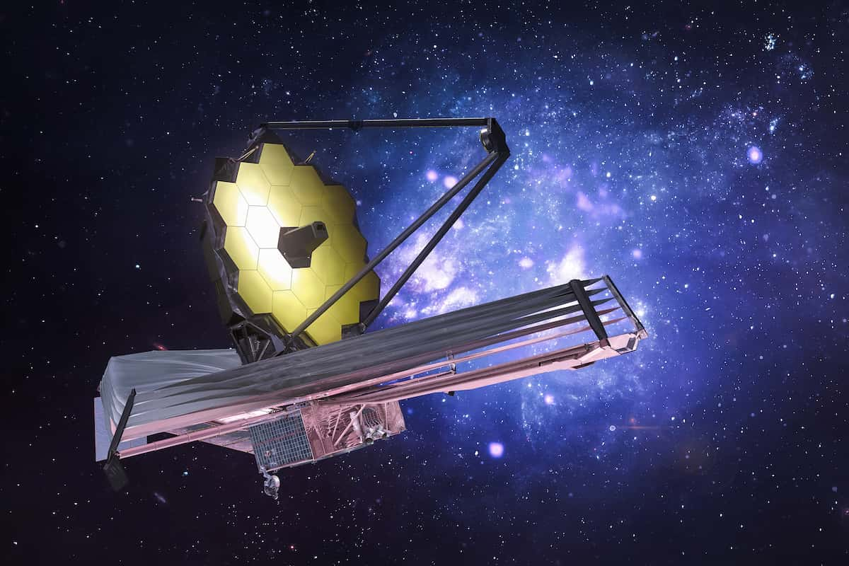 James Webb Space Telescope Images Reveal Early Universe’s Dazzling Galaxies and Bursting Star Formation