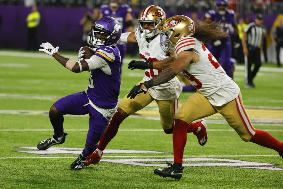 Jordan Addison Shines with Two Touchdowns as Vikings Defeat 49ers 22-17