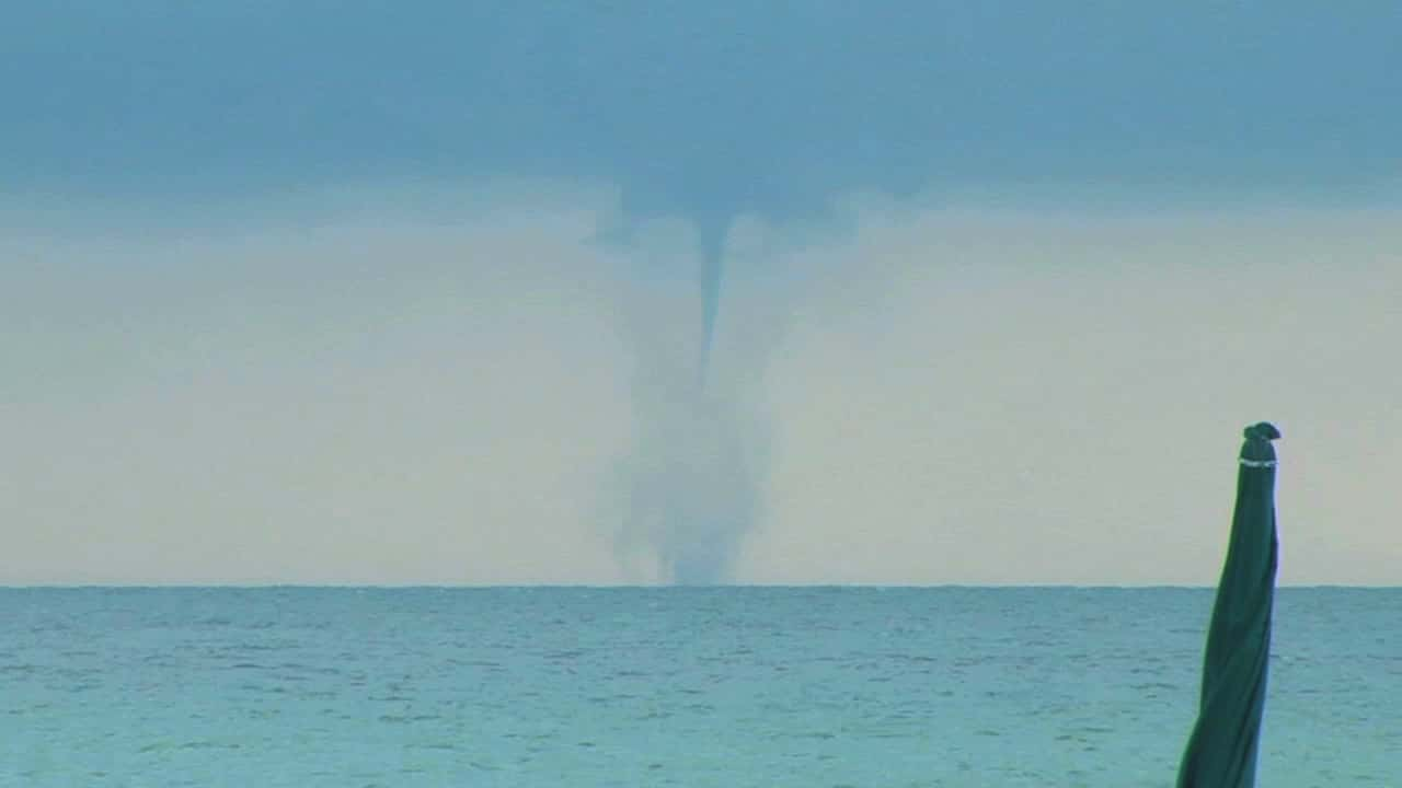 Waterspouts Lake Erie Shatter World Record with 181 in 24-Hour Spectacle