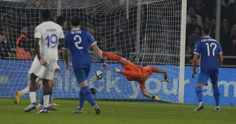 France National Football Team's Unbeaten Streak Ends in 2-2 Draw Against Greece in European Championship Qualifying Clash