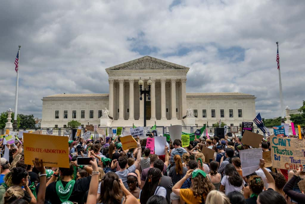 Oklahoma Supreme Court Upholds Abortion Rights in Landmark 5-4 Decision Amidst Ongoing Legal Battles