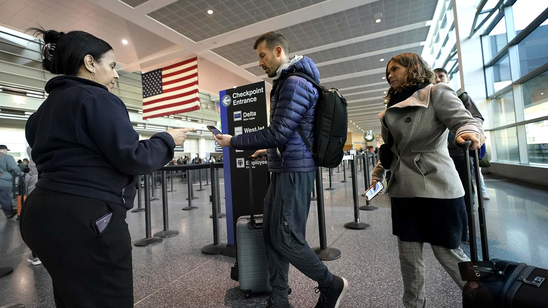 Thanksgiving Week Travel Faces Disruption as Severe Weather Threatens Millions Across the U.S.