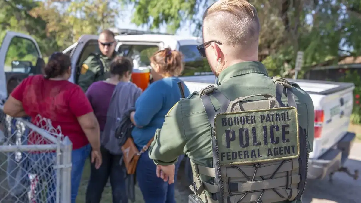 Abbott: Almost 500,000 immigrants were detained as a result of Operation Lone Star