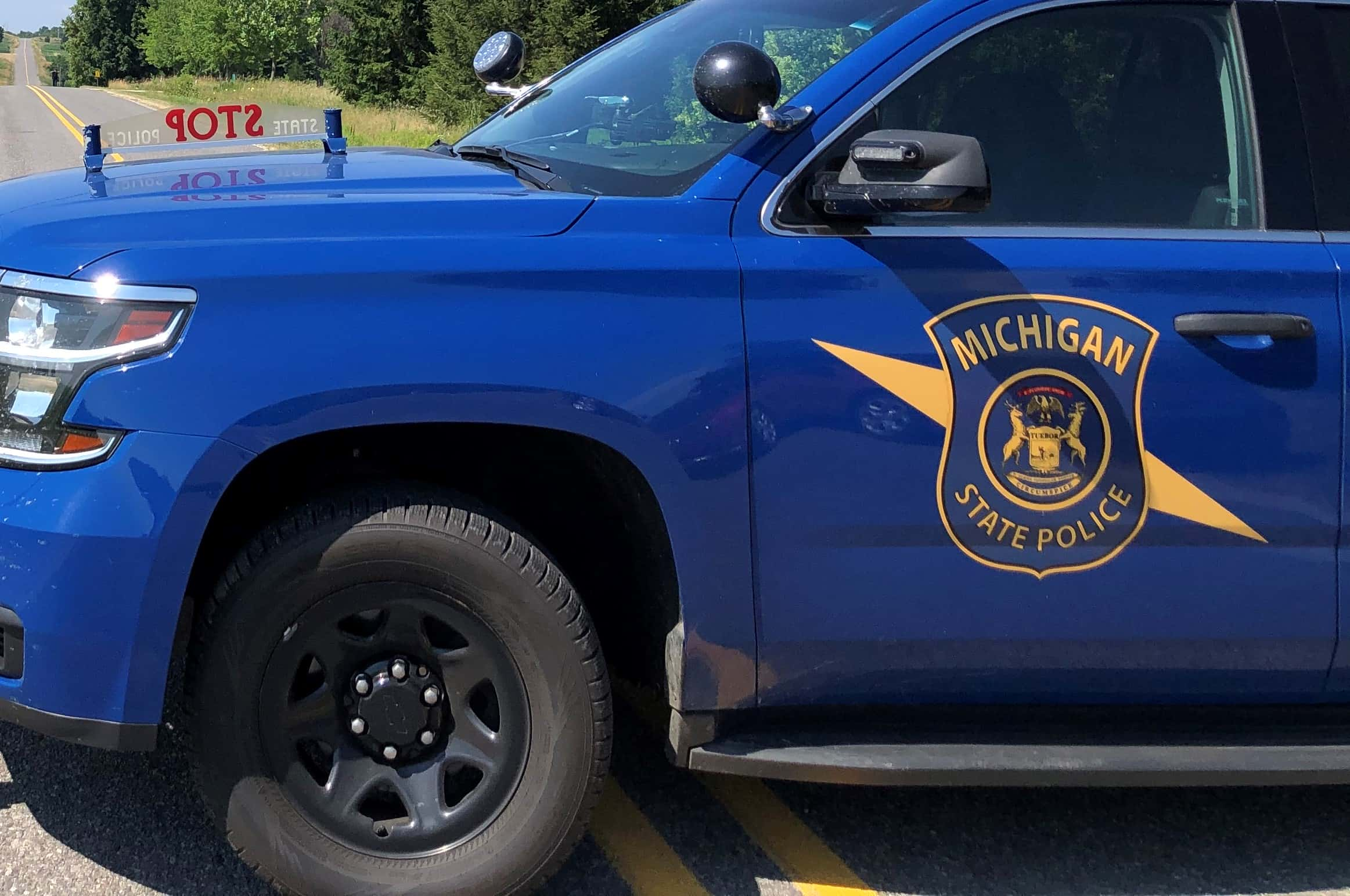 Michigan State Trooper Injured in Fatal Shootout with Suspect in Saginaw County Incident