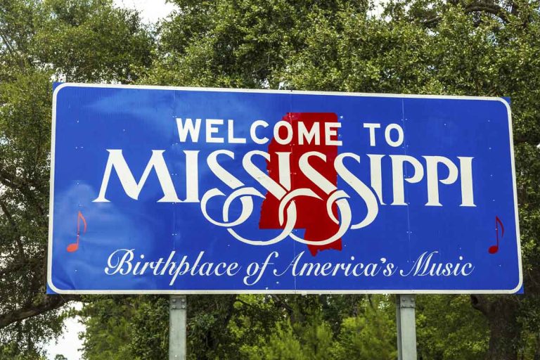 Navigating Risk: The 10 Most Dangerous Cities in Mississippi 2023