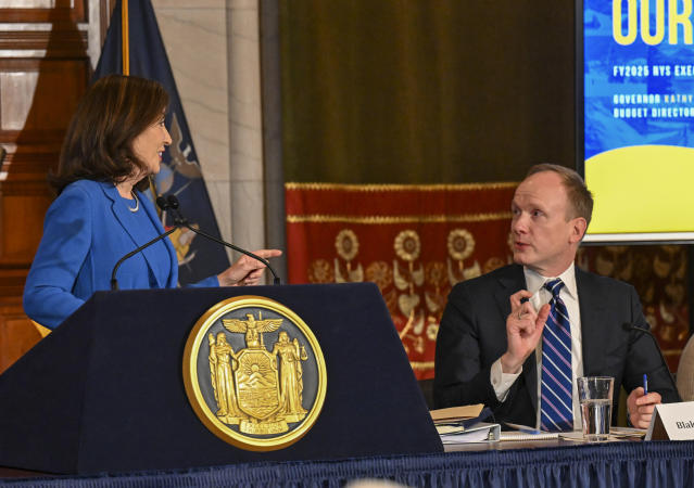 Governor Hochul Bold $2.4 Billion Plan to Address Migrant Influx