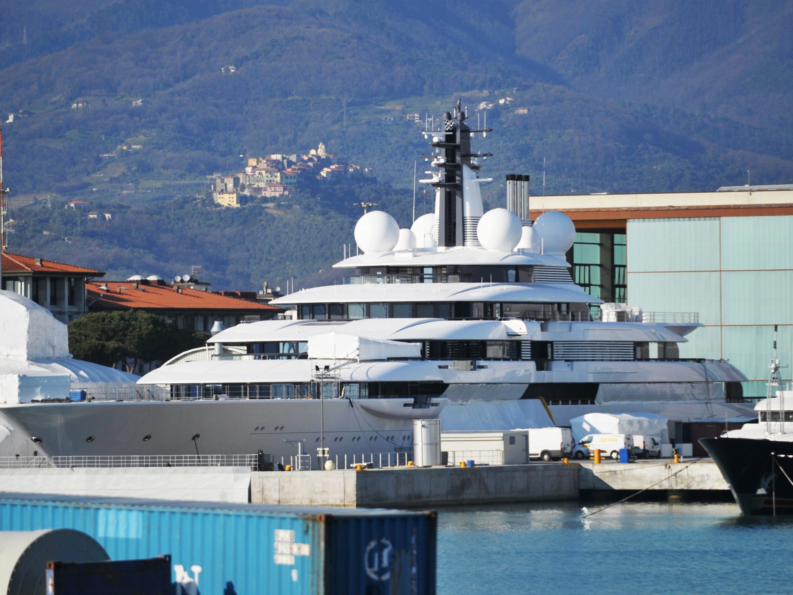 Legal Battle Unfolds Over Seized $325 Million Yacht as Russian Tycoon Challenges Ownership Claims