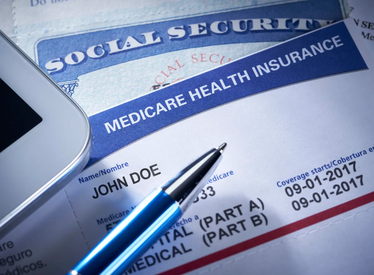 Does Enrolling in Social Security Prior to Medicare Offer Benefits?