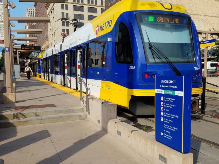 Stabbing Incident: Green Line Light Rail in St. Paul Leaves Commuters in Fear