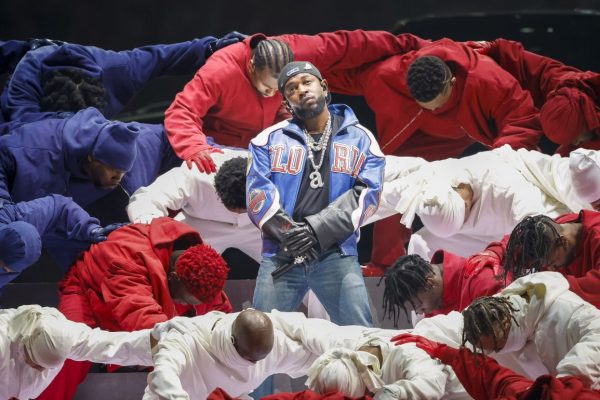 Super Bowl Halftime Shocker: Star Performer ARRESTED After Electrifying Show — Full Story Inside