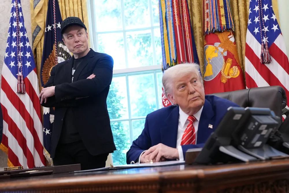 Elon Musk Slams Trump’s Massive Spending Bill, Calls It a “Disaster”