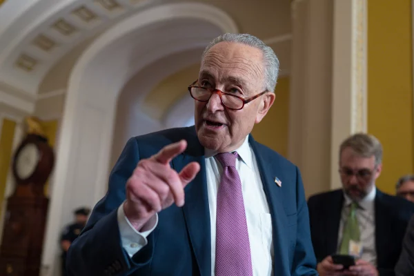 Water, Work, and Worry: Chuck Schumer’s Dehydration Episode Raises Questions About Capitol Hill Stress